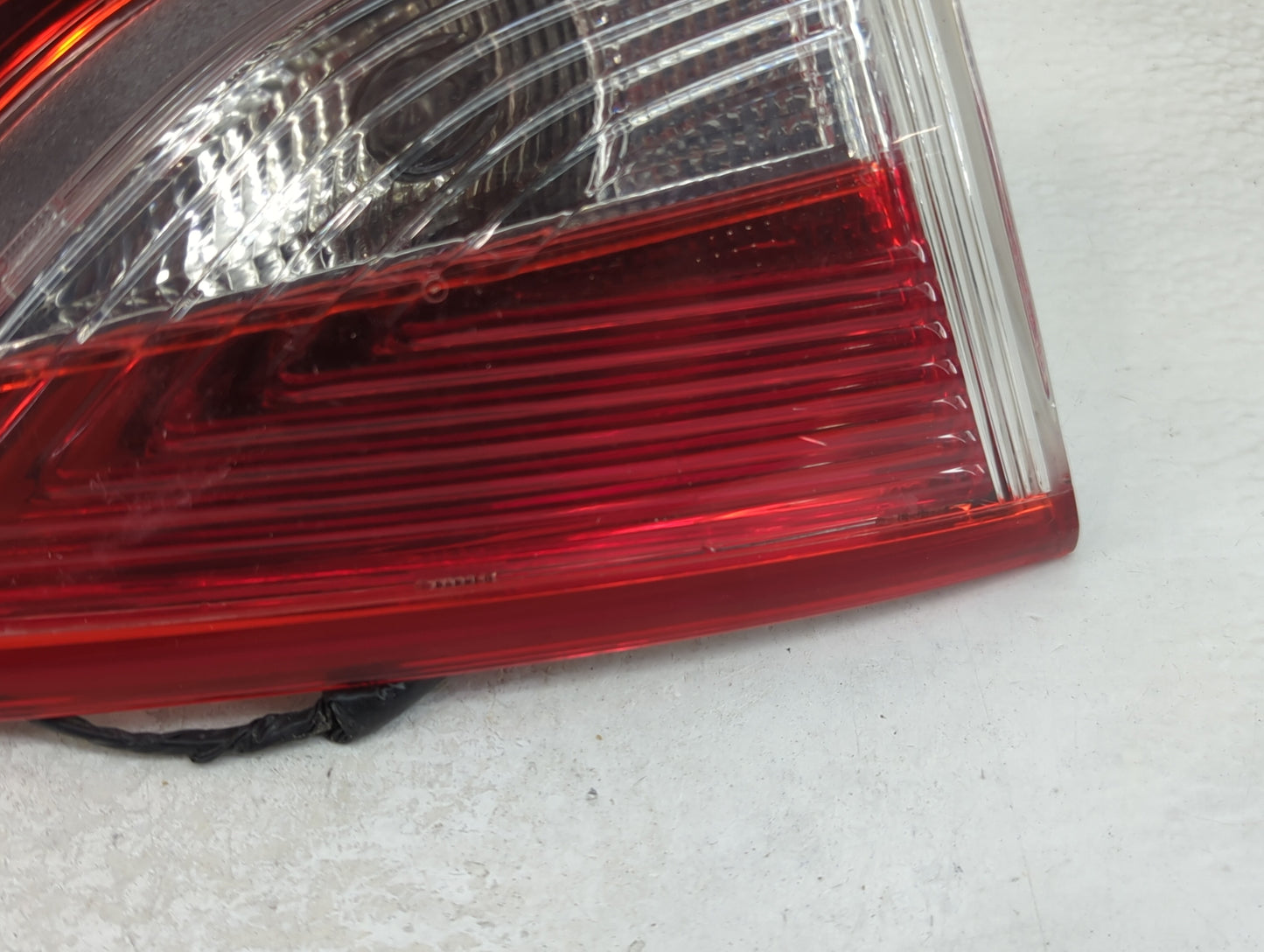 2013-2016 Ford Escape Driver Left Side Deck Lid Mounted Tail Light 1354767 - Oemusedautoparts1.com