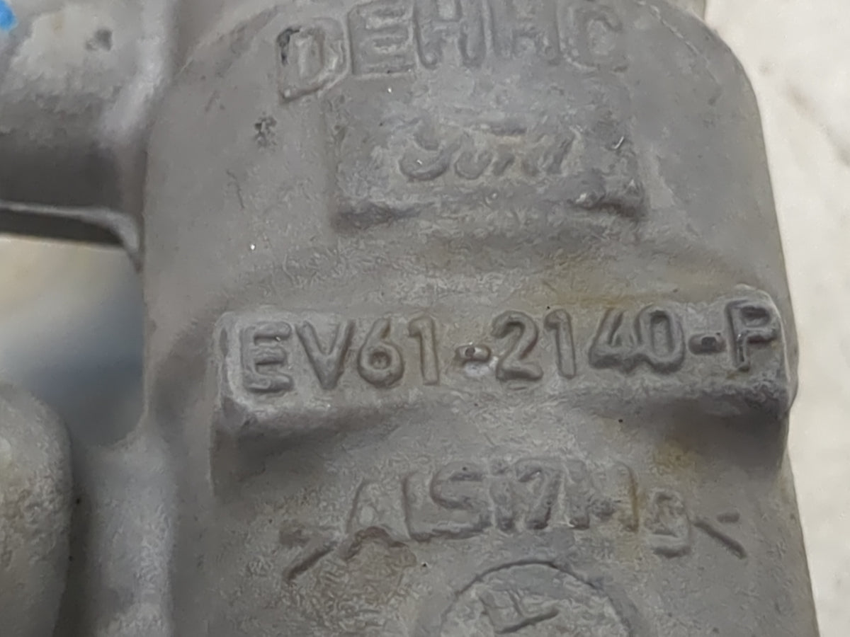 2013-2019 Ford Escape Brake Master Cylinder 1354802 - Oemusedautoparts1.com