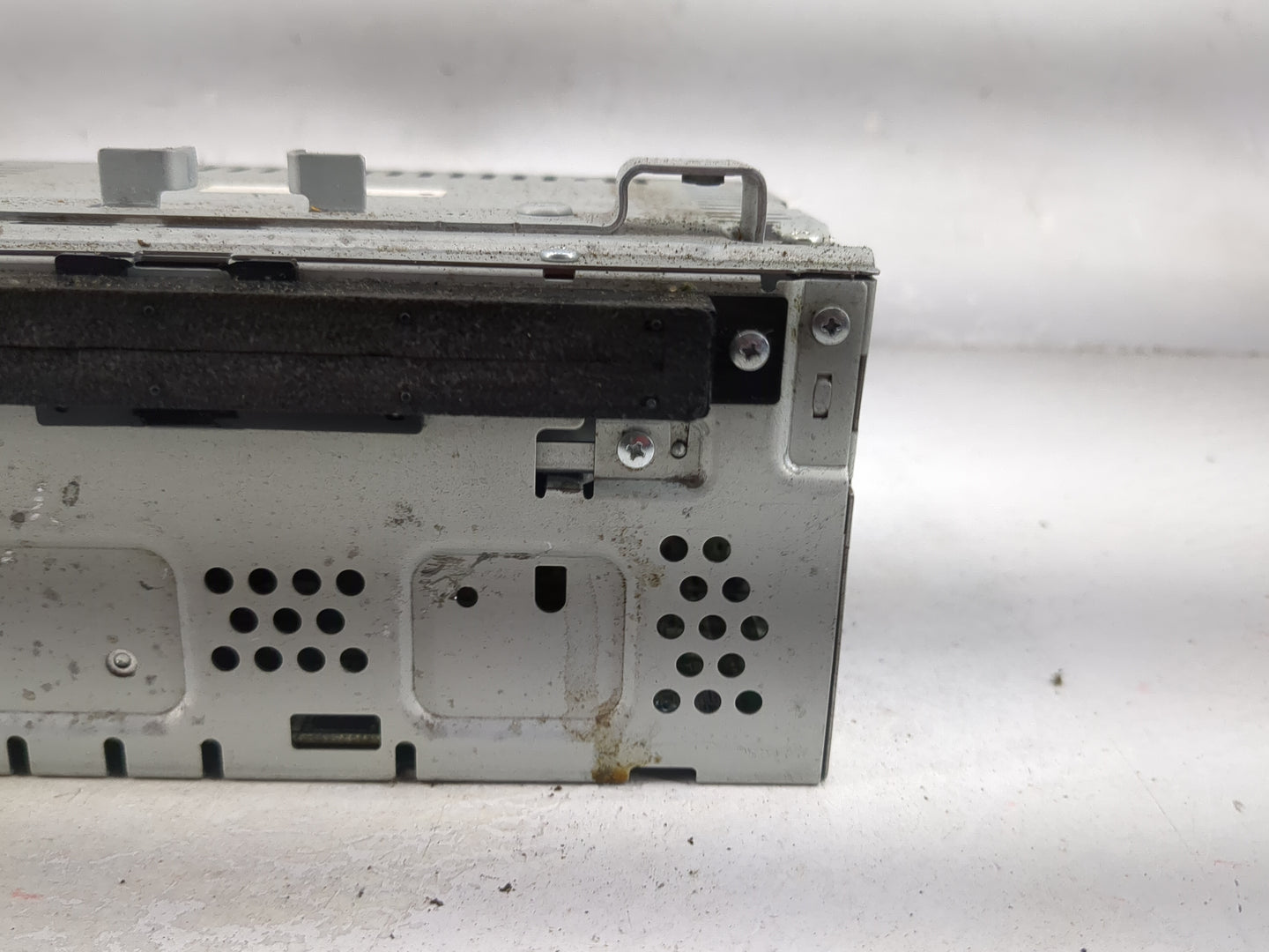 2013-2015 Ford Escape Radio AM FM Cd Player Receiver Replacement Fits Fits 2013 2014 2015 OEM Used Auto Parts - Oemusedautop