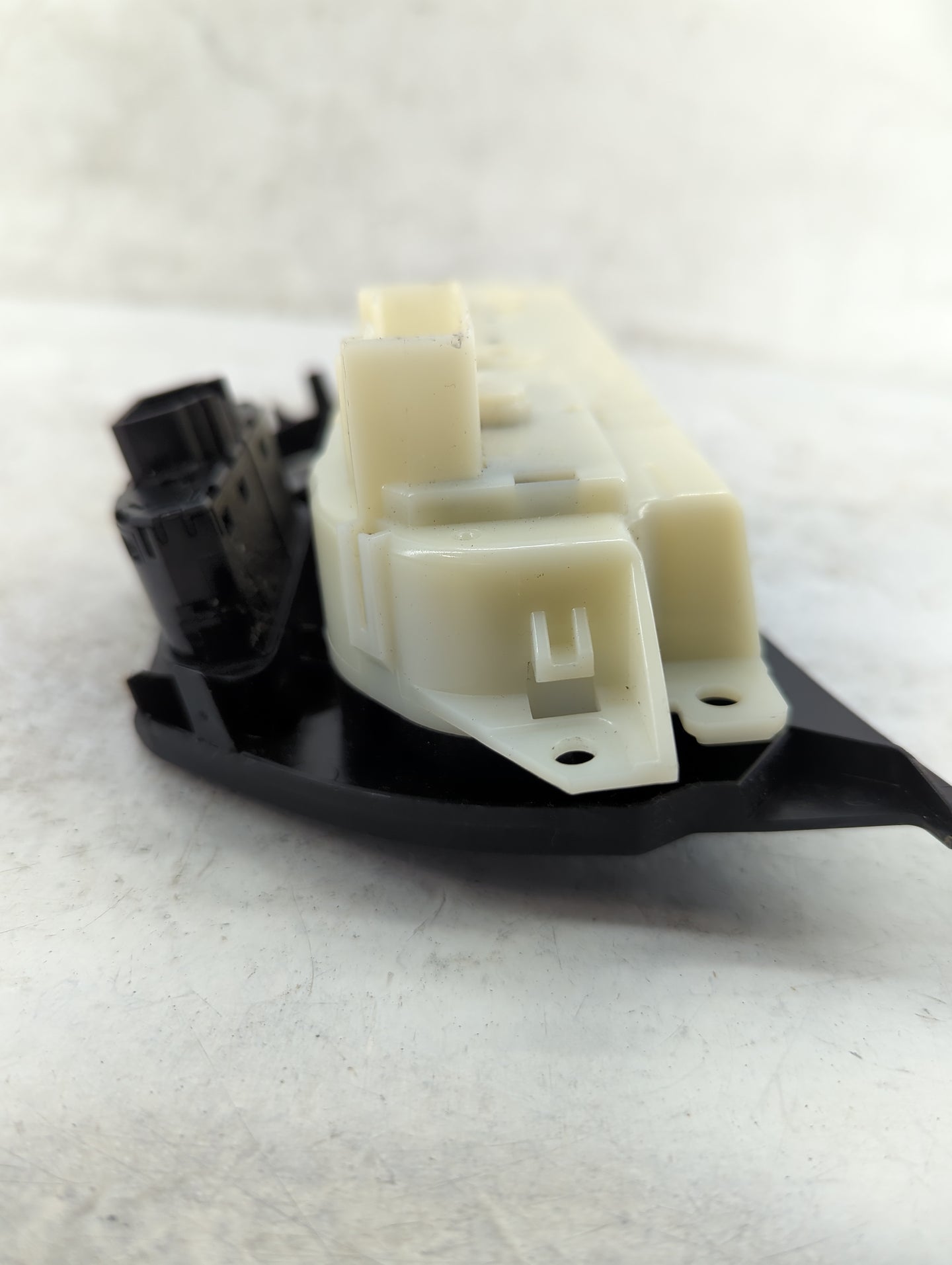 2013-2016 Ford Escape Climate Control Module Temperature AC/Heater Replacement Fits Fits 2013 2014 2015 2016 OEM Used Auto P