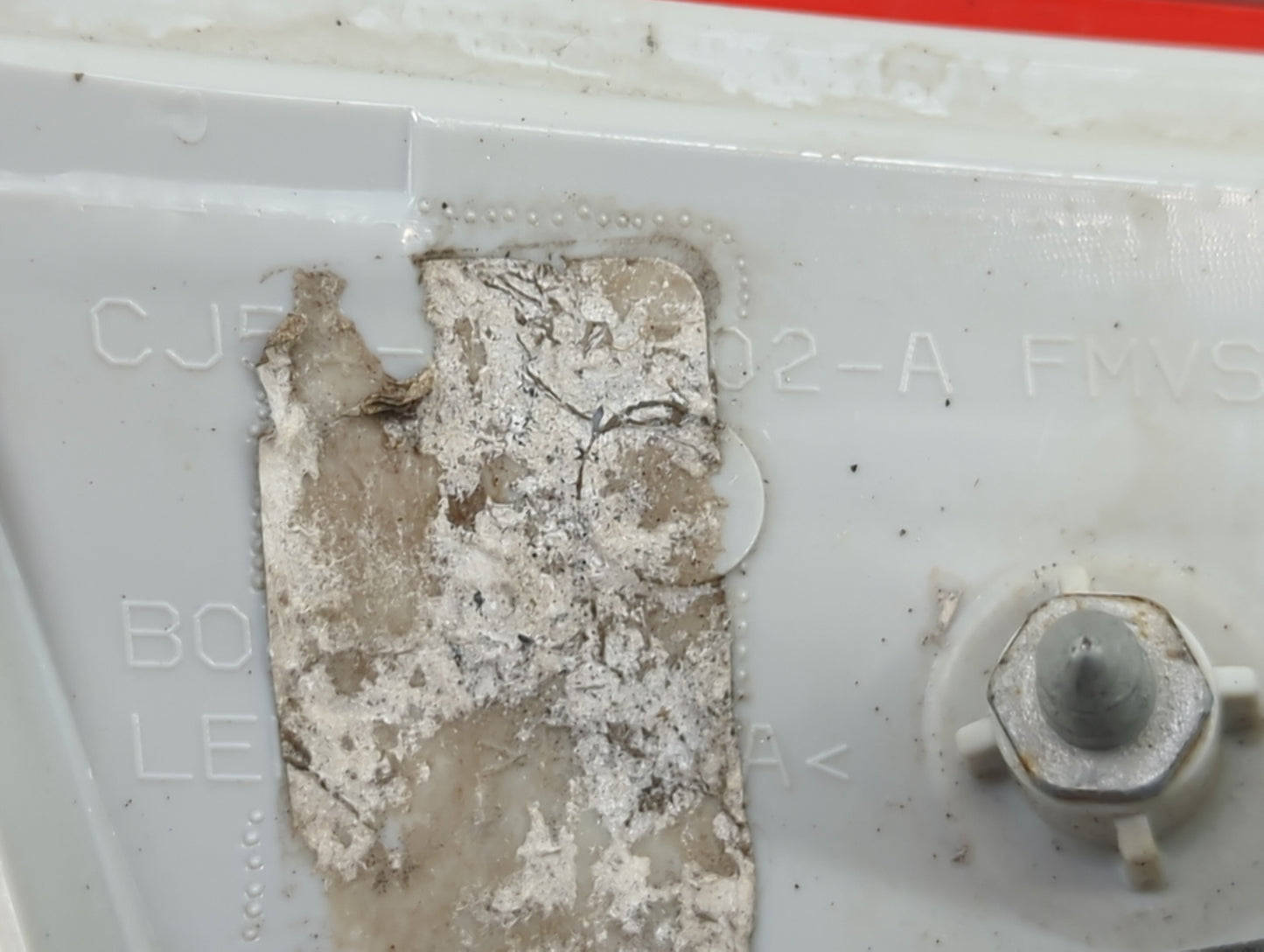 2013-2016 Ford Escape Passenger Right Side Deck Lid Mounted Tail Light 1354884 - Oemusedautoparts1.com