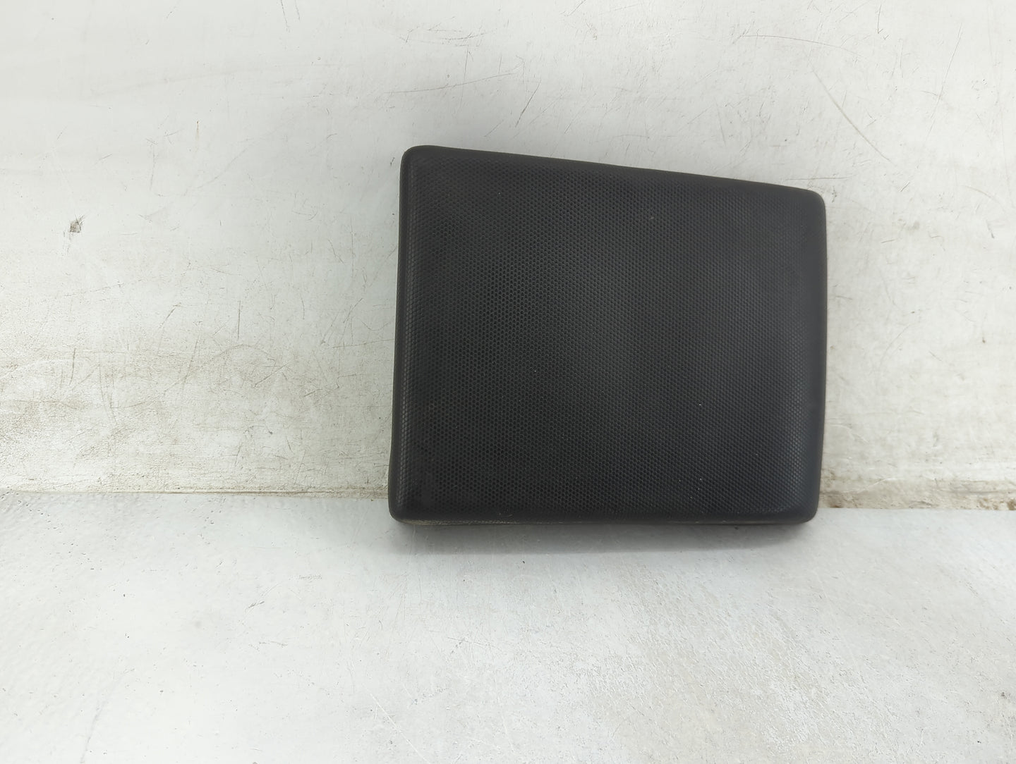 2009-2012 Ford Escape Center Console Armrest Cover Lid Fits Fits 2009 2010 2011 2012 OEM Used Auto Parts - Oemusedautoparts1