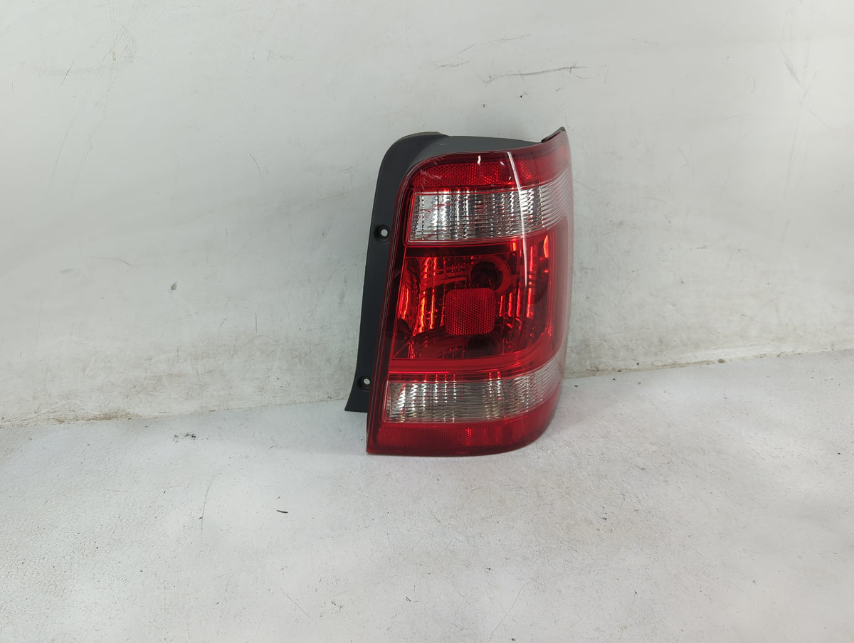 2008-2012 Ford Escape Tail Light Assembly Passenger Right OEM Fits Fits 2008 2009 2010 2011 2012 OEM Used Auto Parts - Oemus