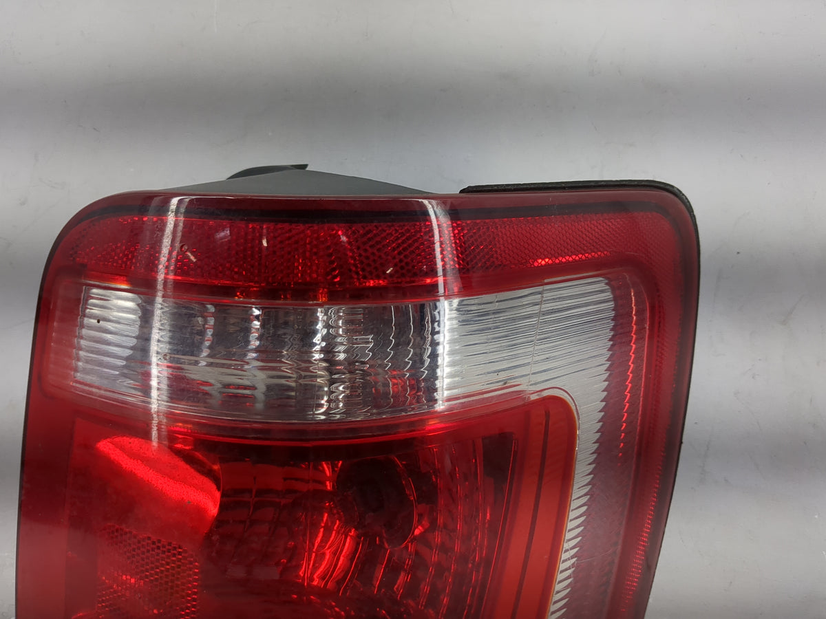 2008-2012 Ford Escape Tail Light Assembly Passenger Right OEM Fits Fits 2008 2009 2010 2011 2012 OEM Used Auto Parts - Oemus