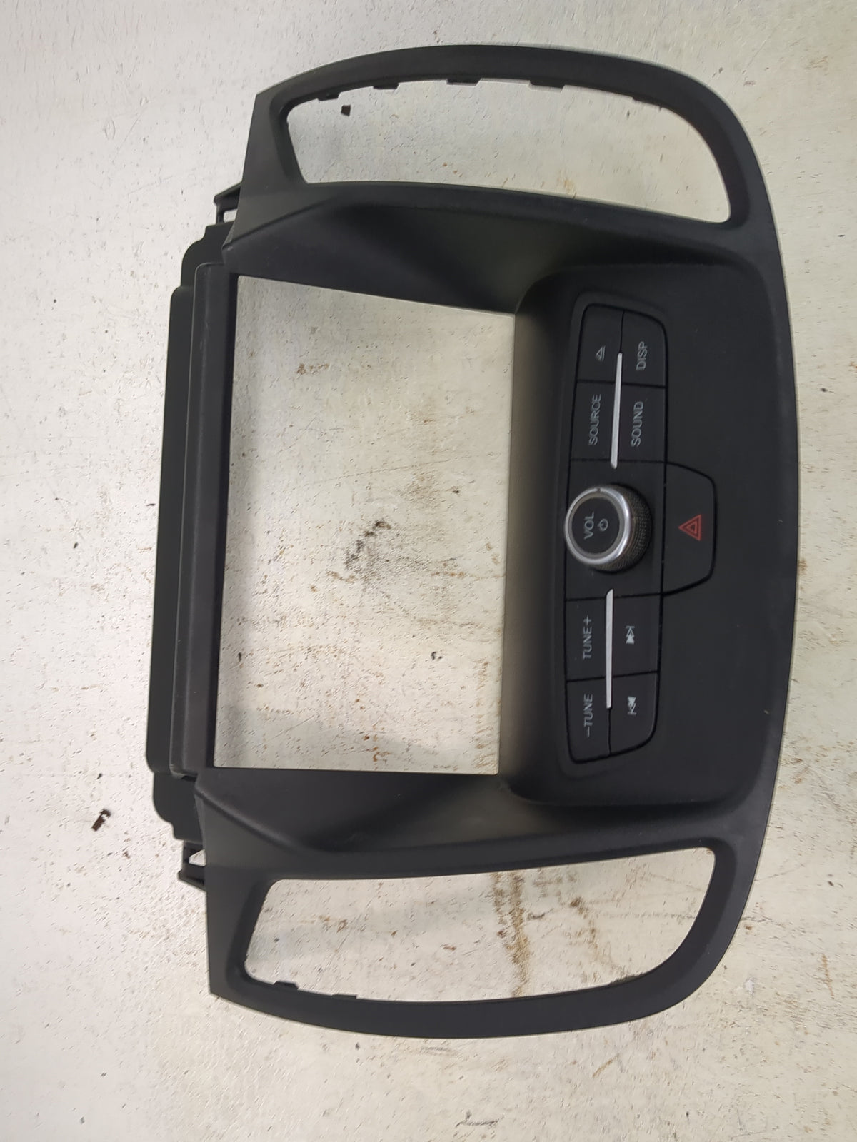 2017-2019 Ford Escape Radio Control Panel 5043391 - Oemusedautoparts1.com