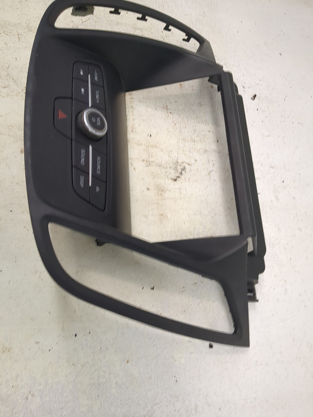 2017-2019 Ford Escape Radio Control Panel 5043391 - Oemusedautoparts1.com