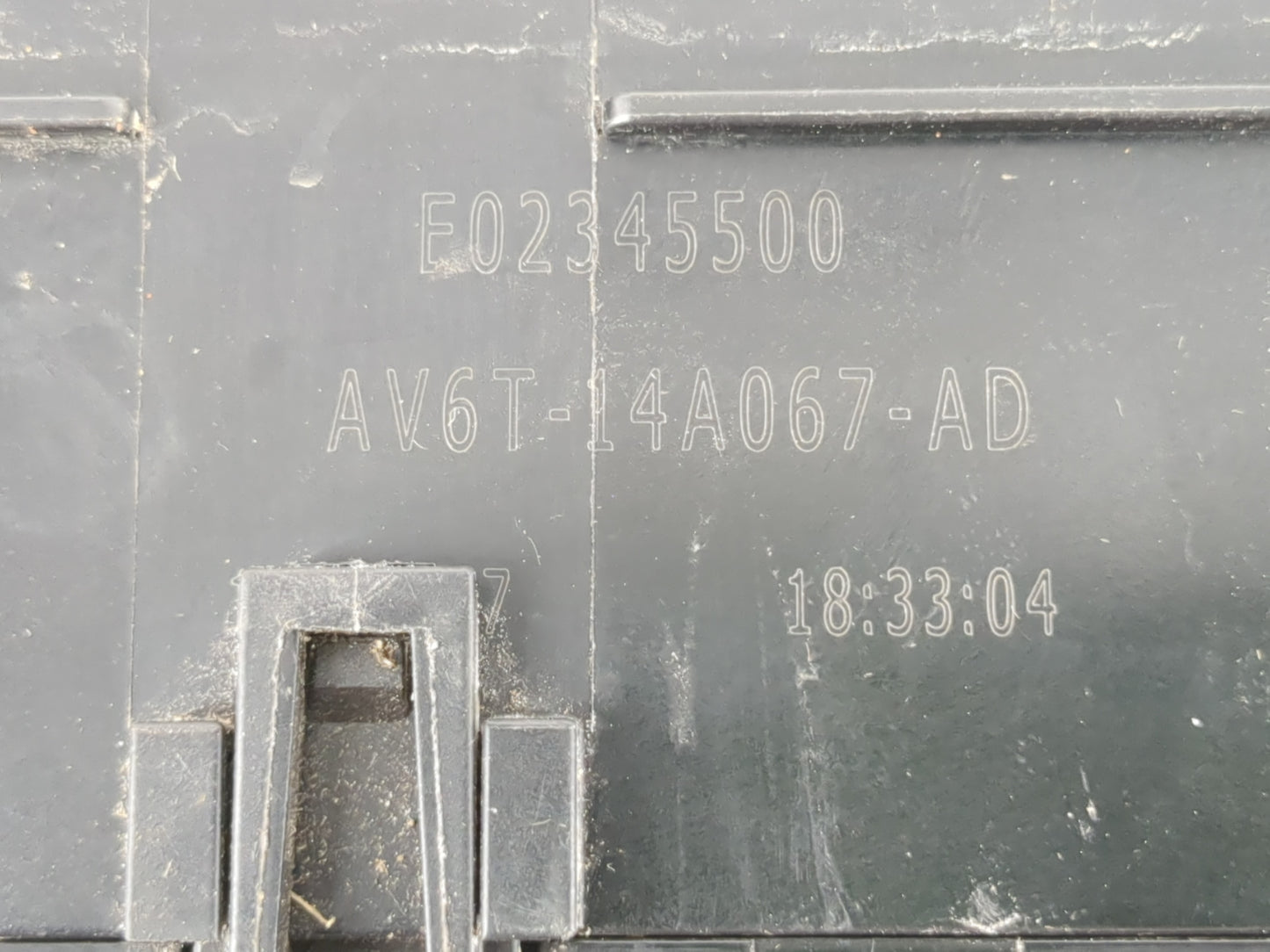 2018 Ford Escape Fusebox Fuse Box Panel Relay Module P/N:E02345500 AV6T-14A067-AD Fits OEM Used Auto Parts - Oemusedautopart