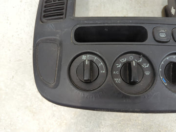 2002-2007 Ford Escape Climate Control Module Temperature AC/Heater Replacement Fits Fits 2002 2003 2004 2005 2006 2007 OEM Used Auto Parts