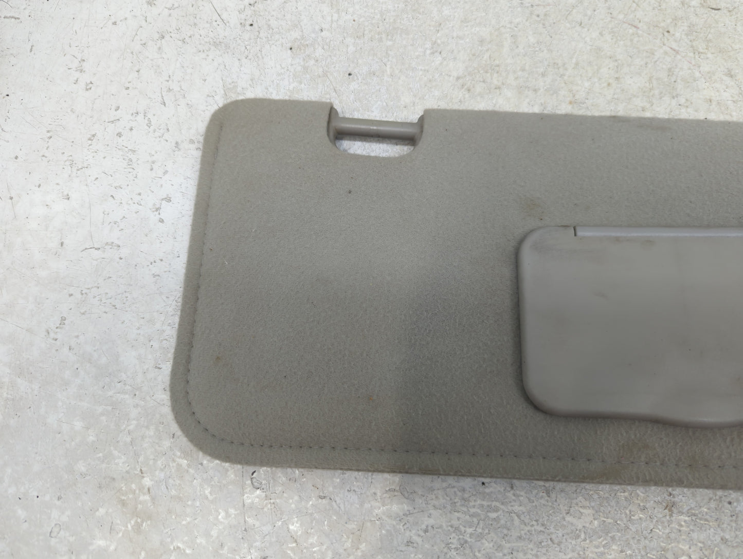 2003-2004 Ford Escape Sun Visor Shade Replacement Passenger Right Mirror Fits Fits 2003 2004 OEM Used Auto Parts - Oemusedau