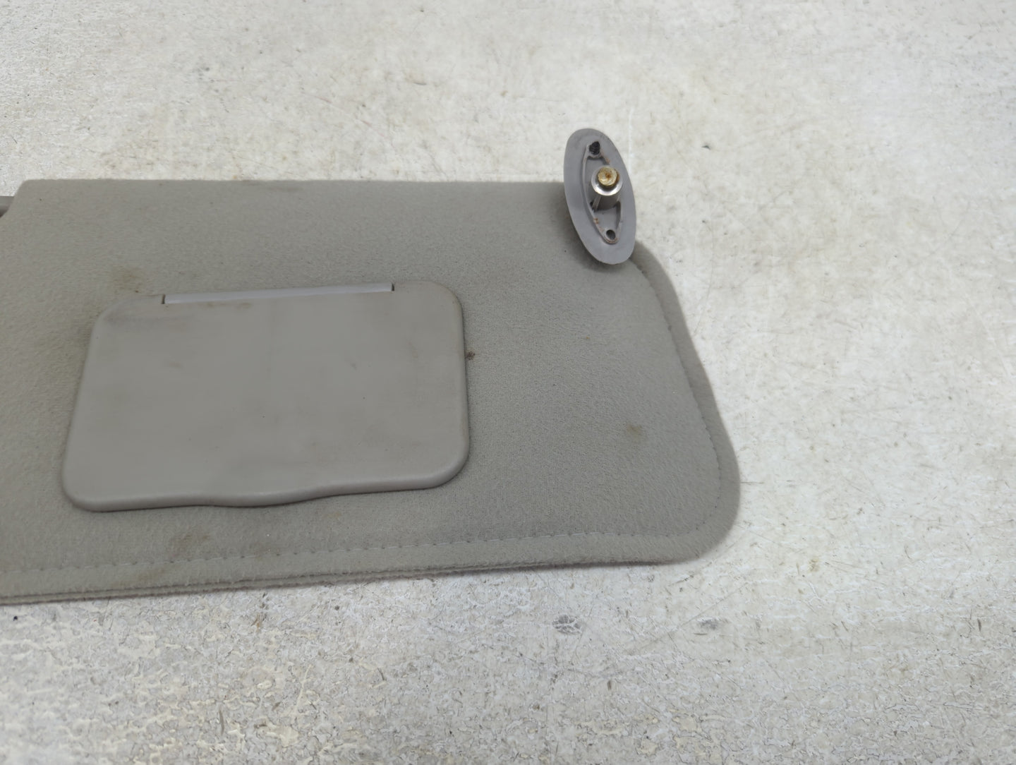 2003-2004 Ford Escape Sun Visor Shade Replacement Passenger Right Mirror Fits Fits 2003 2004 OEM Used Auto Parts - Oemusedau