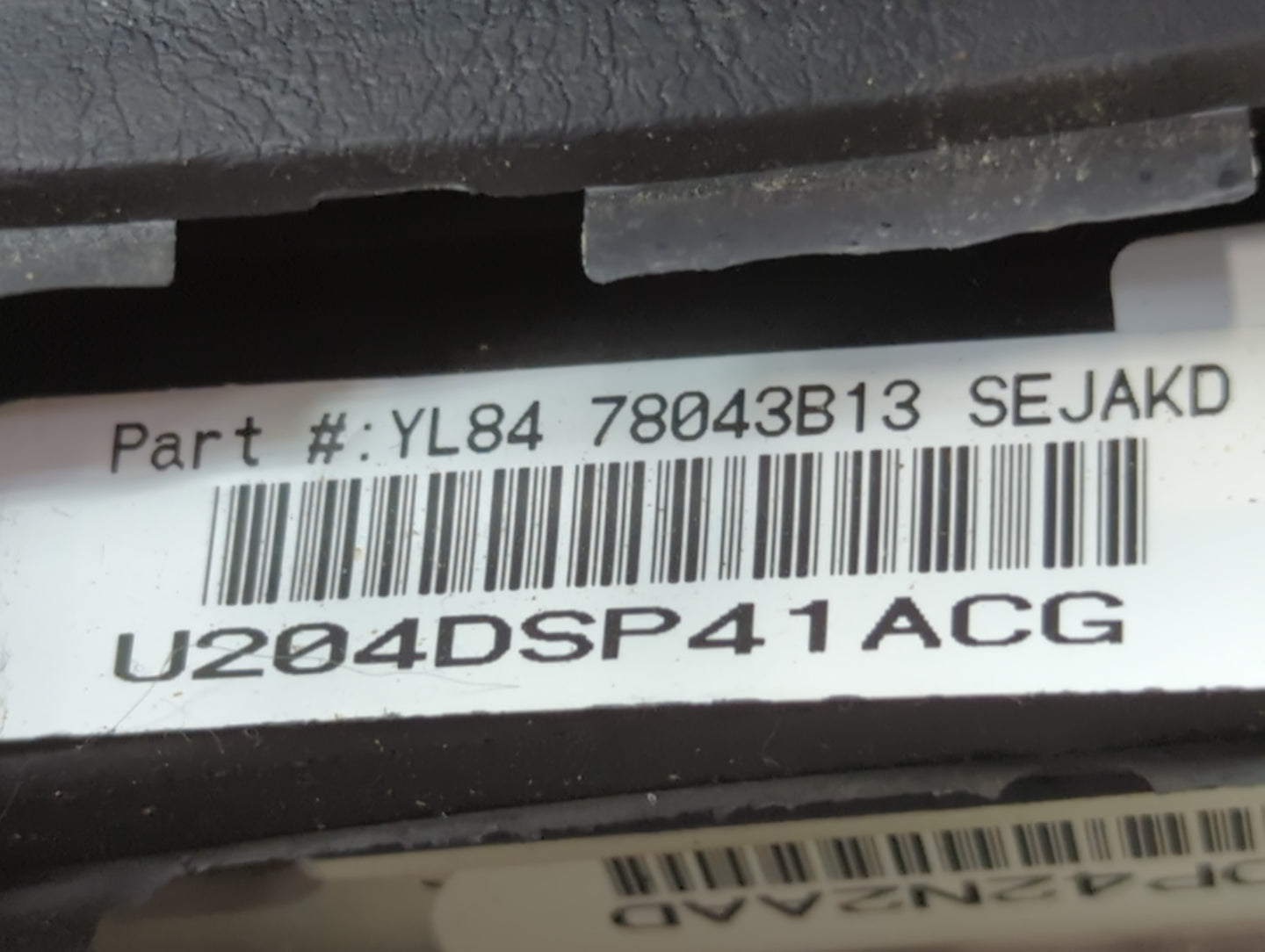 2001-2004 Ford Escape Air Bag Driver Left Steering Wheel Mounted - Oemusedautoparts1.com