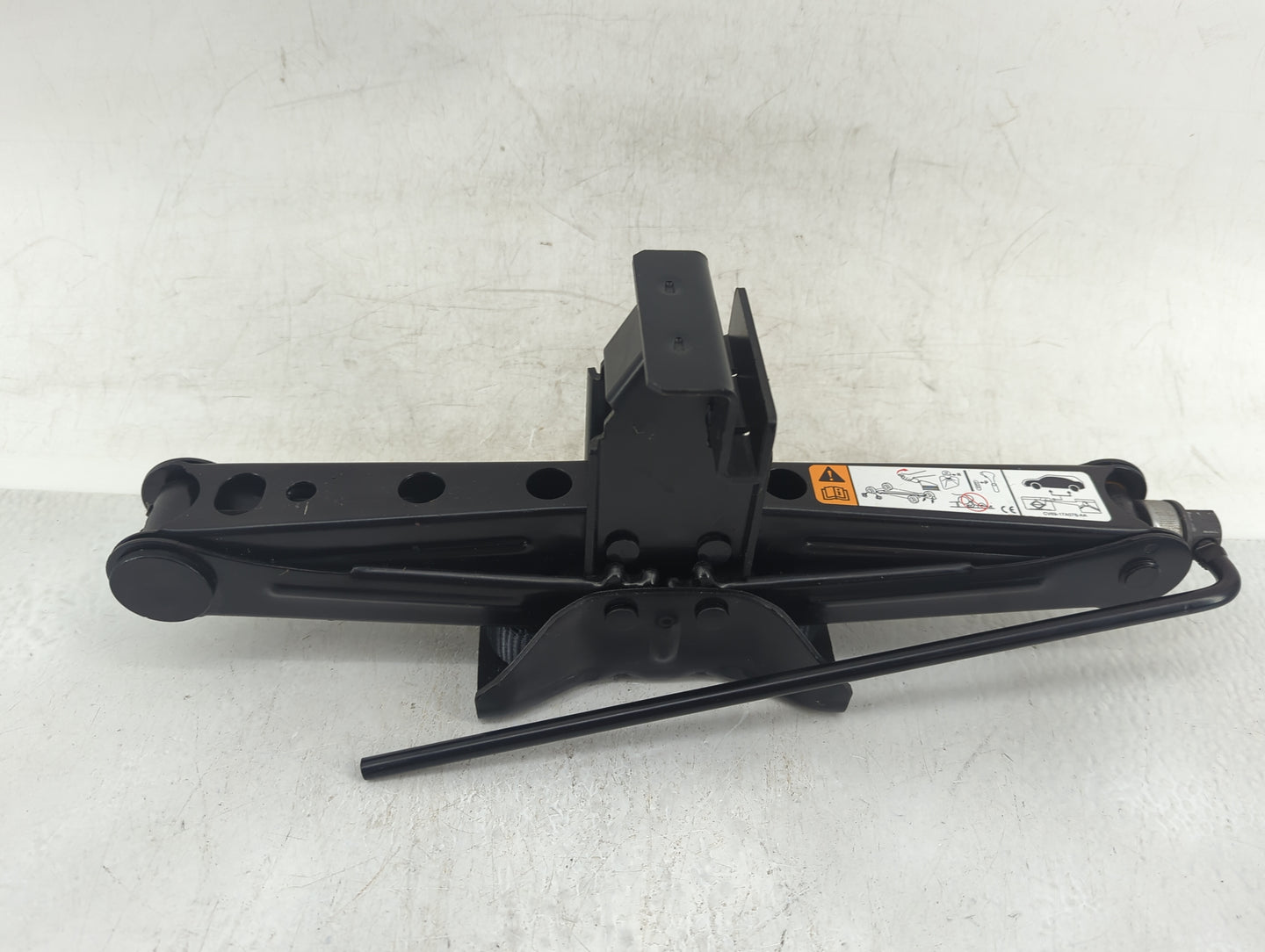 2013 Ford Escape Spare Scissor Car Jack - Oemusedautoparts1.com