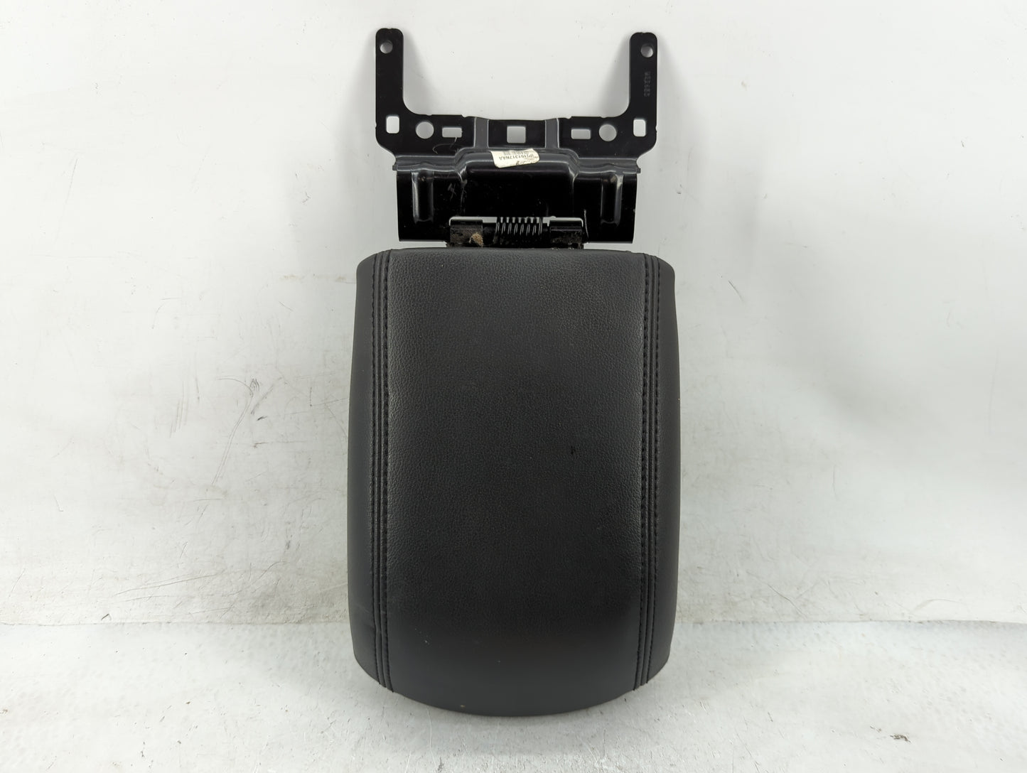 2013-2016 Ford Escape Center Console Armrest Cover Lid Fits Fits 2013 2014 2015 2016 OEM Used Auto Parts - Oemusedautoparts1