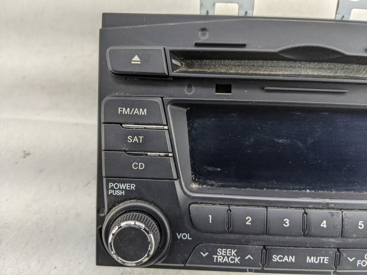 2017-2019 Ford Escape Radio AM FM Cd Player Receiver Replacement Fits Fits 2017 2018 2019 OEM Used Auto Parts - Oemusedautop