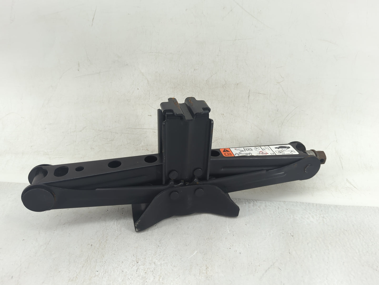 2014 Ford Escape Spare Scissor Car Jack - Oemusedautoparts1.com