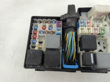 2013-2016 Ford Escape Fusebox Fuse Box Panel Relay Module Fits Fits 2013 2014 2015 2016 OEM Used Auto Parts - Oemusedautopar