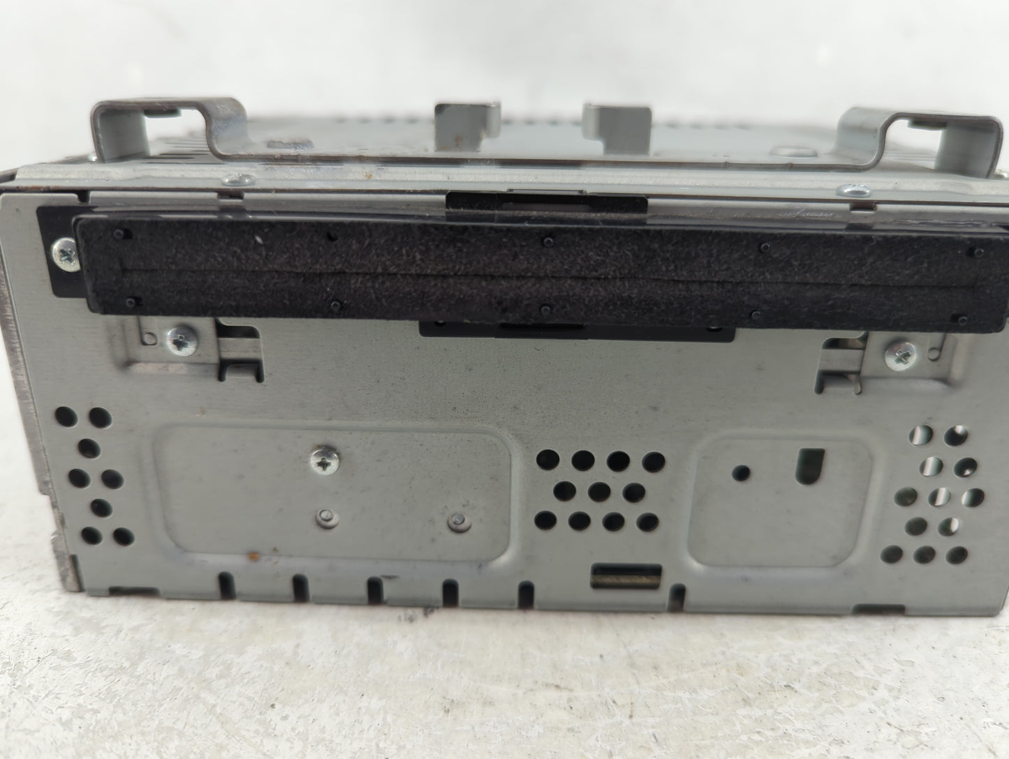 2013-2015 Ford Escape Radio AM FM Cd Player Receiver Replacement Fits Fits 2013 2014 2015 OEM Used Auto Parts - Oemusedautop