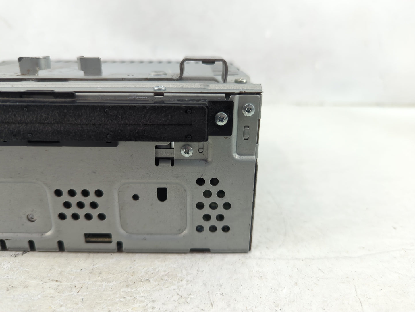 2013-2015 Ford Escape Radio AM FM Cd Player Receiver Replacement Fits Fits 2013 2014 2015 OEM Used Auto Parts - Oemusedautop