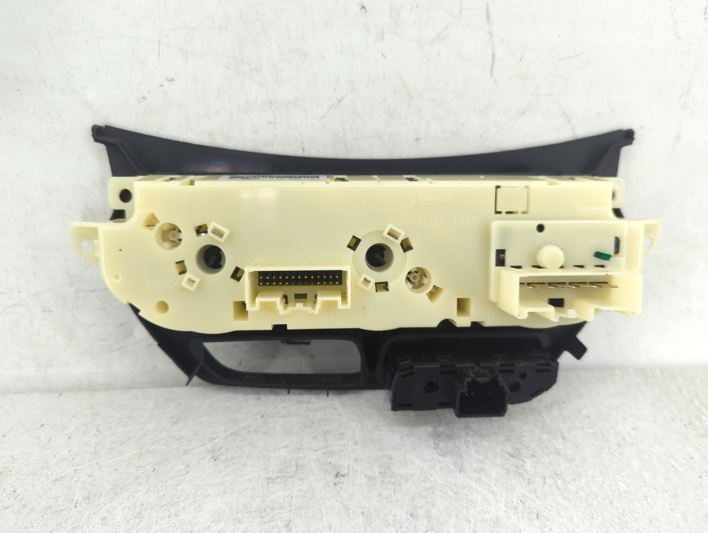 2013-2016 Ford Escape Climate Control Module Temperature AC/Heater Replacement Fits Fits 2013 2014 2015 2016 OEM Used Auto P
