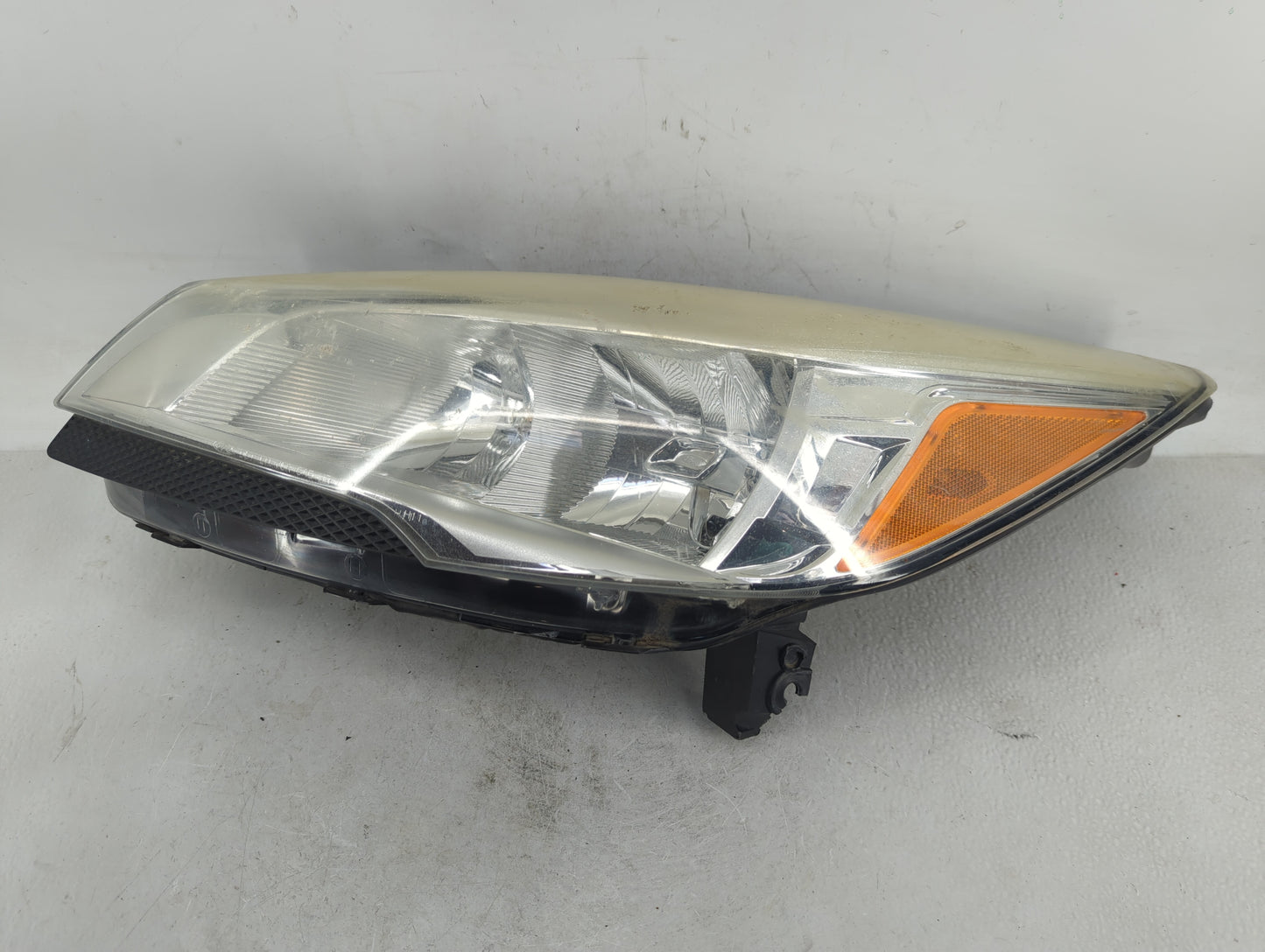 2013-2016 Ford Escape Driver Left Oem Head Light Headlight Lamp - Oemusedautoparts1.com