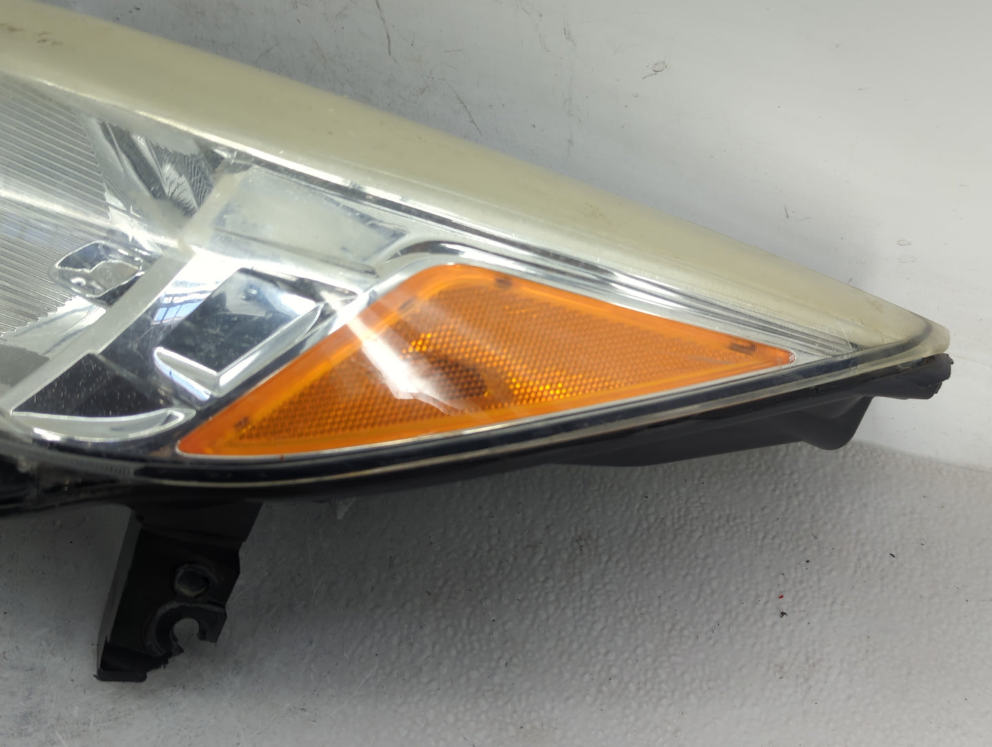 2013-2016 Ford Escape Driver Left Oem Head Light Headlight Lamp - Oemusedautoparts1.com
