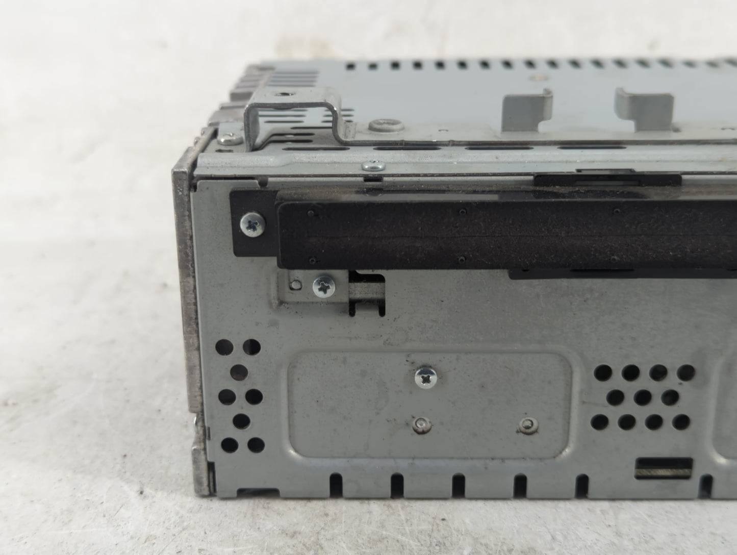 2013-2015 Ford Escape Radio AM FM Cd Player Receiver Replacement Fits Fits 2013 2014 2015 OEM Used Auto Parts - Oemusedautop