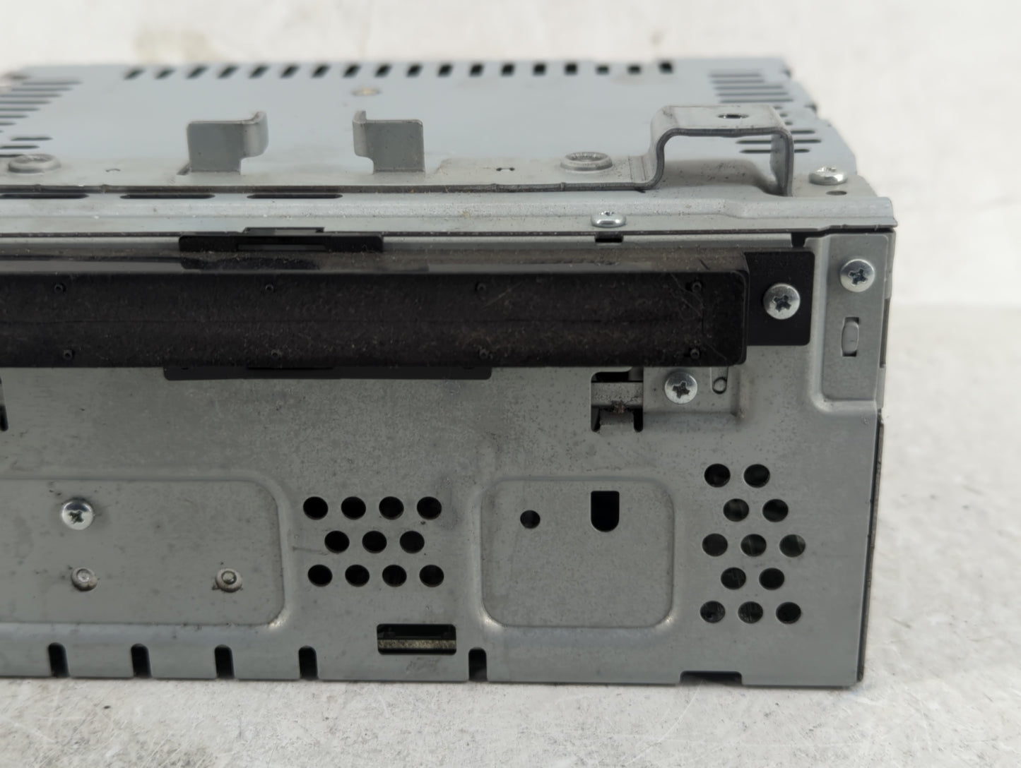 2013-2015 Ford Escape Radio AM FM Cd Player Receiver Replacement Fits Fits 2013 2014 2015 OEM Used Auto Parts - Oemusedautop