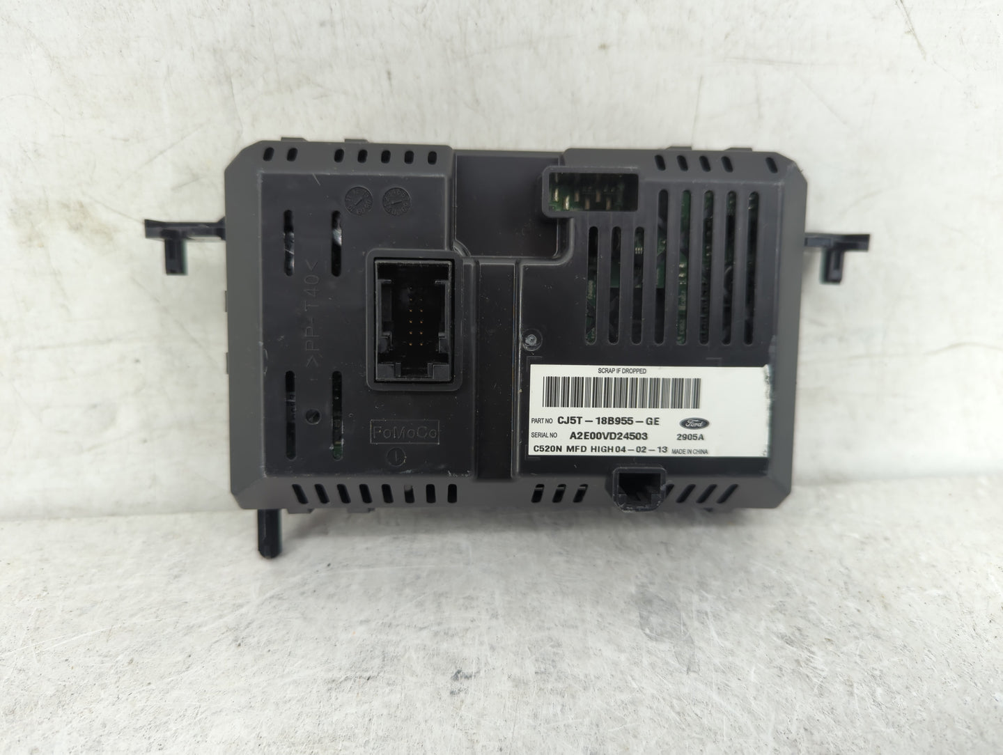 2013-2016 Ford Escape Information Display Screen - Oemusedautoparts1.com