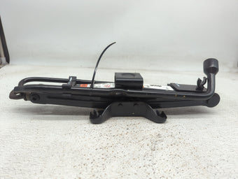 compare product 2010 Ford Escape Spare Scissor Car Jack 913753