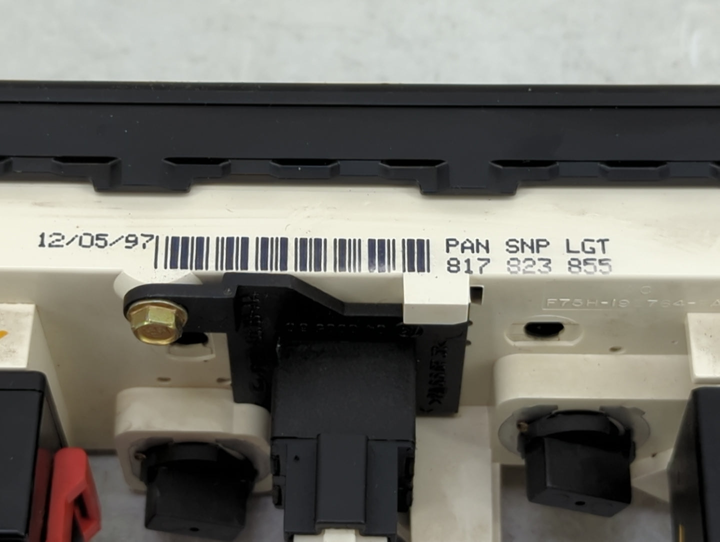 1997-1998 Ford Expedition Climate Control Module Temperature AC/Heater Replacement Fits Fits 1997 1998 OEM Used Auto Parts -