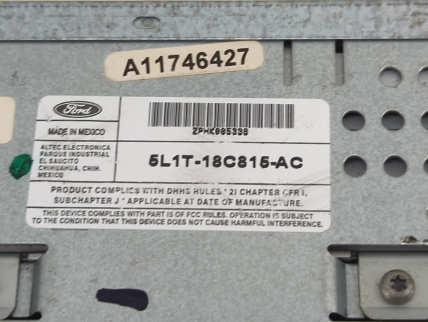 2005-2006 Ford Expedition Radio AM FM Cd Player Receiver Replacement Fits Fits 2005 2006 OEM Used Auto Parts - Oemusedautopa