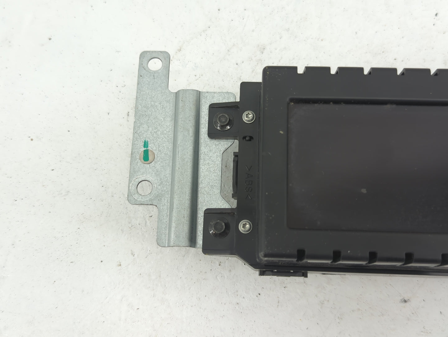 2011-2015 Ford Explorer Information Display Screen - Oemusedautoparts1.com