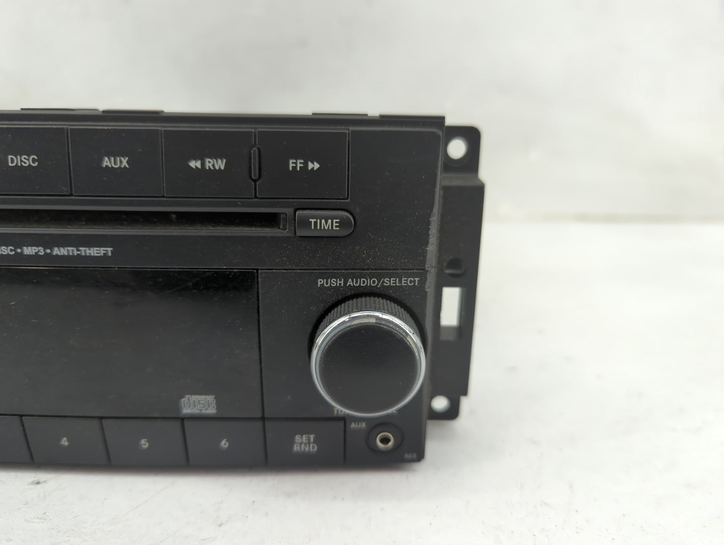 2013-2014 Ford Explorer Radio AM FM Cd Player Receiver Replacement Fits Fits 2013 2014 OEM Used Auto Parts - Oemusedautopart