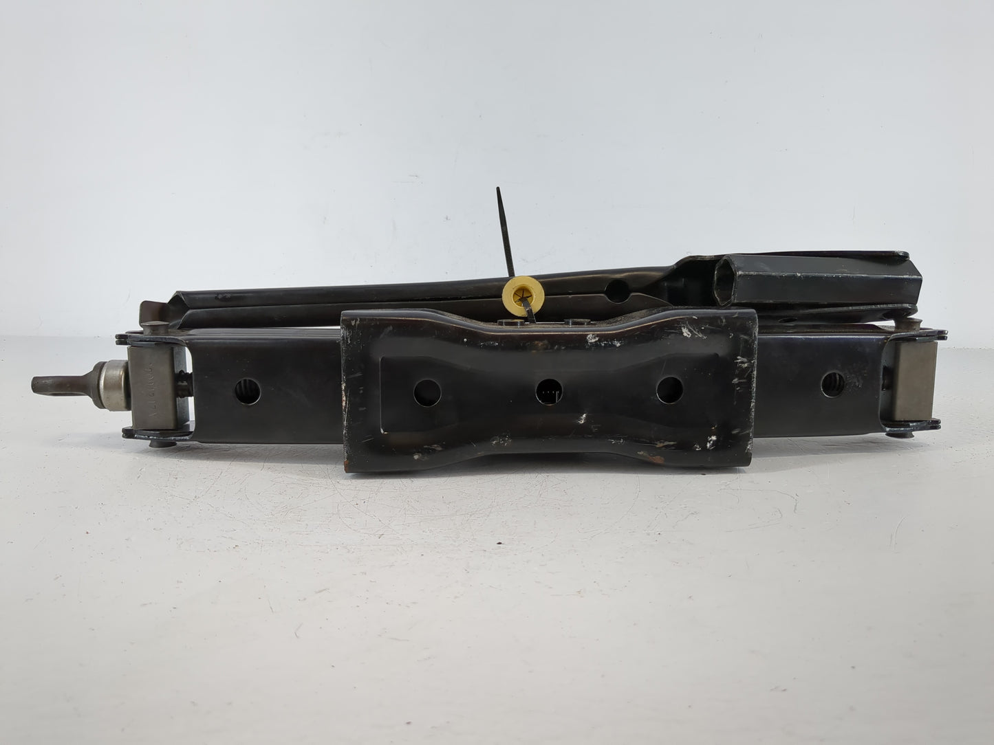 Ford Explorer Spare Scissor Car Jack - Oemusedautoparts1.com