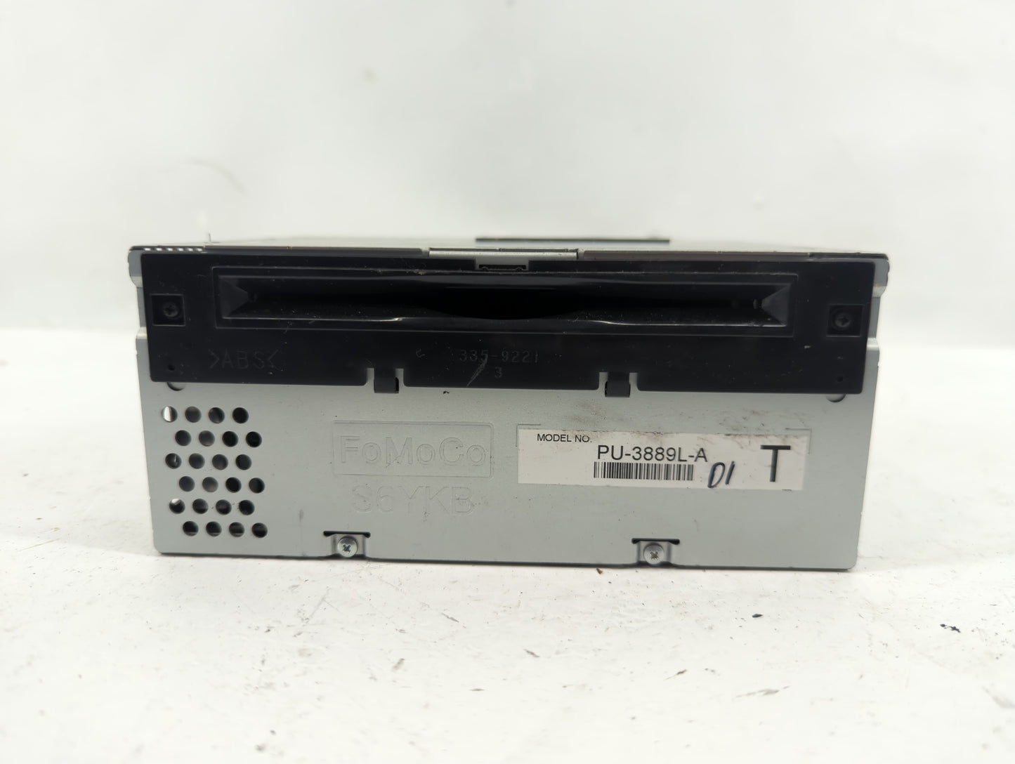 2014 Ford Explorer Radio AM FM Cd Player Receiver Replacement Fits OEM Used Auto Parts - Oemusedautoparts1.com