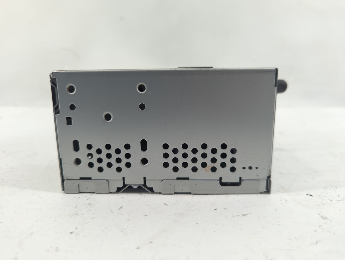 2014 Ford Explorer Radio AM FM Cd Player Receiver Replacement Fits OEM Used Auto Parts - Oemusedautoparts1.com