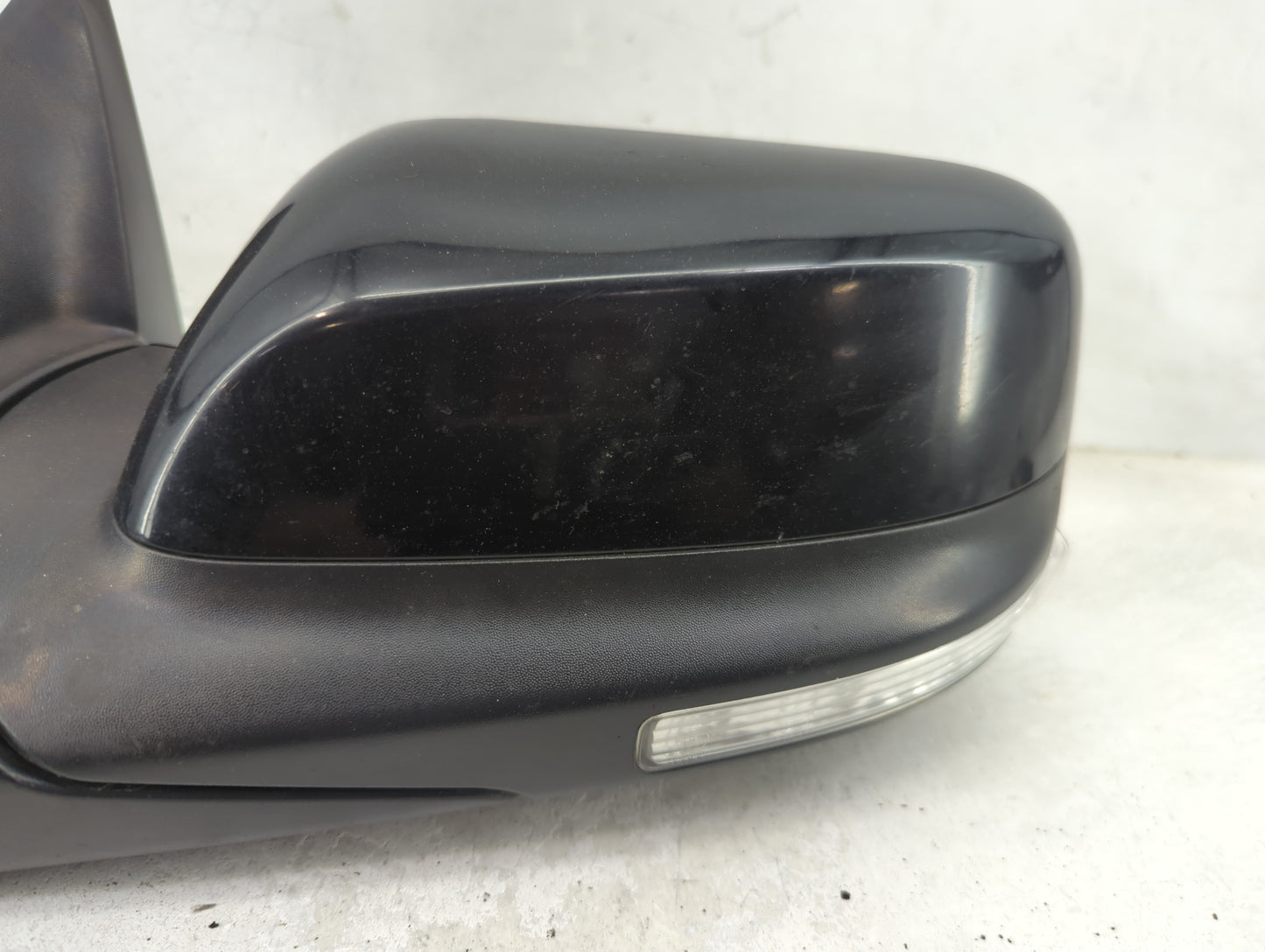 2019 Ford Explorer Driver Side View Mirror - Left Door Mirror OEM Used - Oemusedautoparts1.com