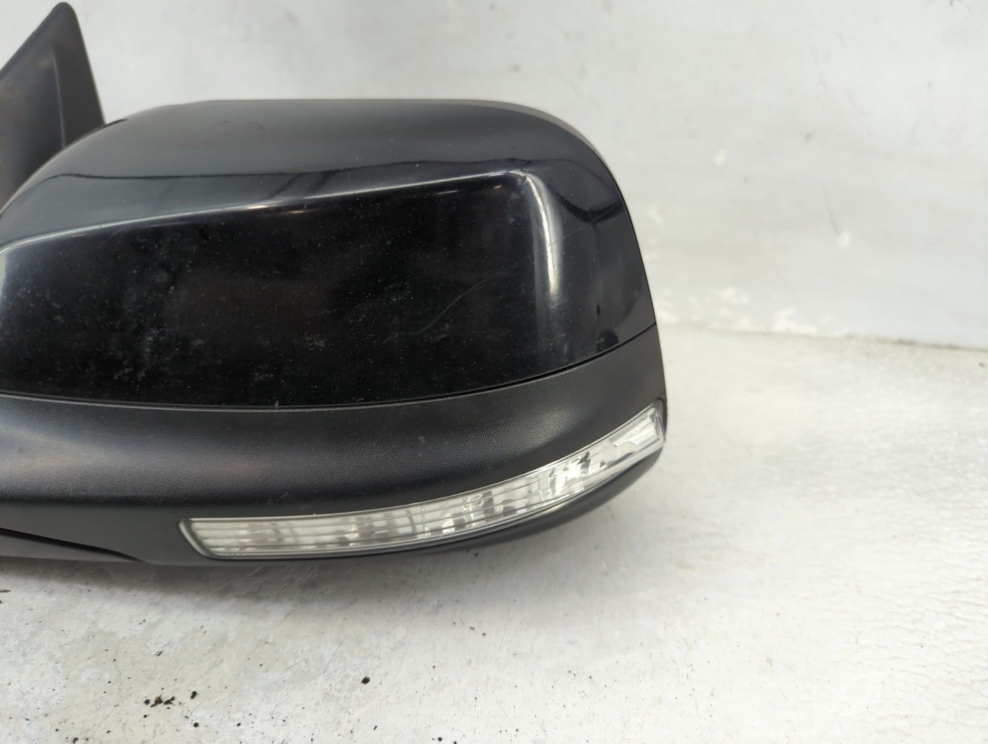 2019 Ford Explorer Driver Side View Mirror - Left Door Mirror OEM Used - Oemusedautoparts1.com
