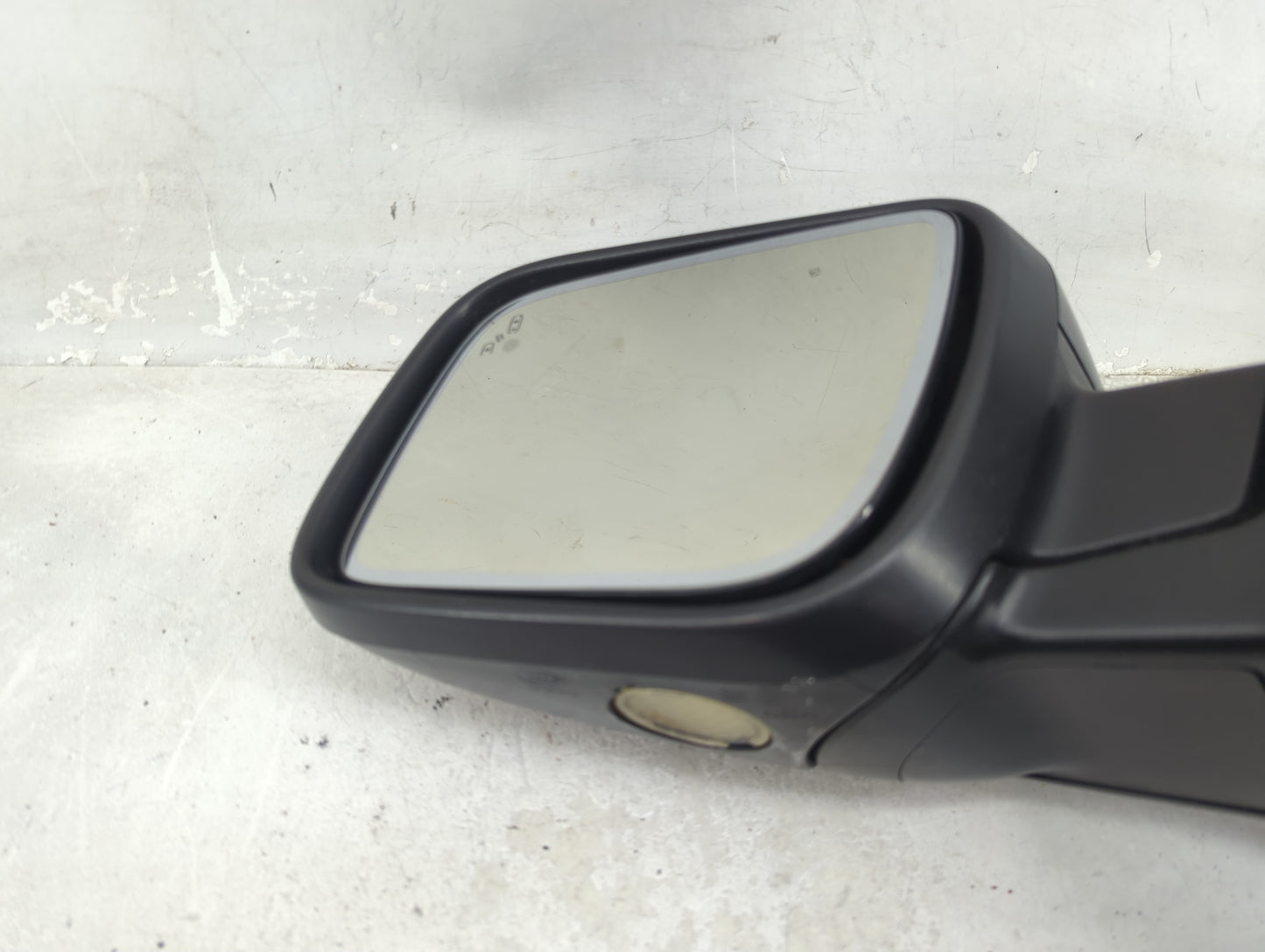 2019 Ford Explorer Driver Side View Mirror - Left Door Mirror OEM Used - Oemusedautoparts1.com