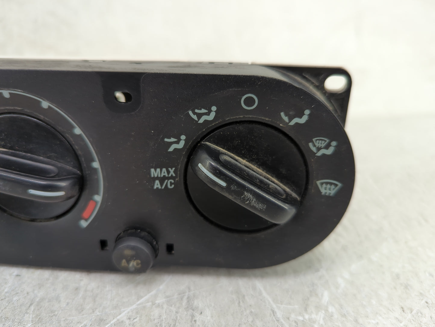 2002-2006 Ford Explorer Climate Control Module Temperature AC/Heater Replacement Fits Fits 2002 2003 2004 2005 2006 OEM Used