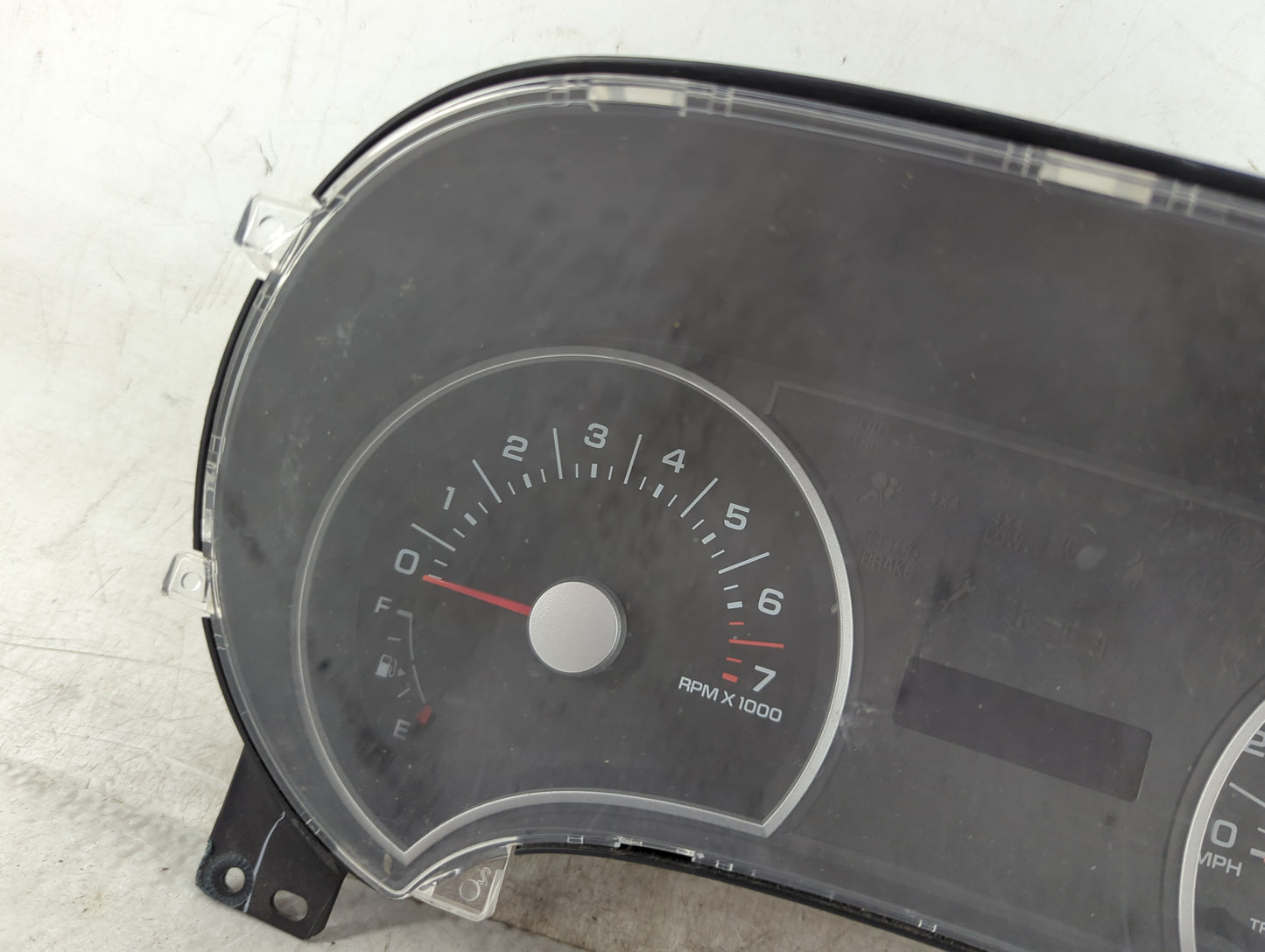 2006 Ford Explorer Instrument Cluster Speedometer Gauges Fits OEM Used Auto Parts - Oemusedautoparts1.com