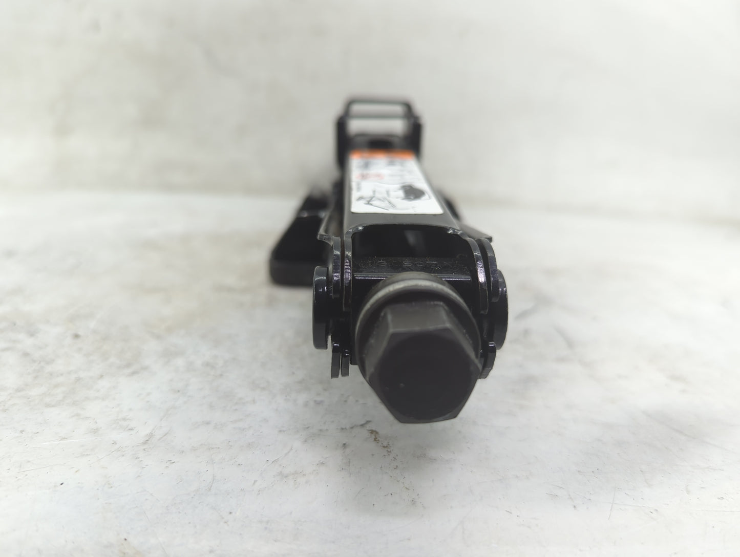 2014 Ford Explorer Spare Scissor Car Jack 5027029 - Oemusedautoparts1.com