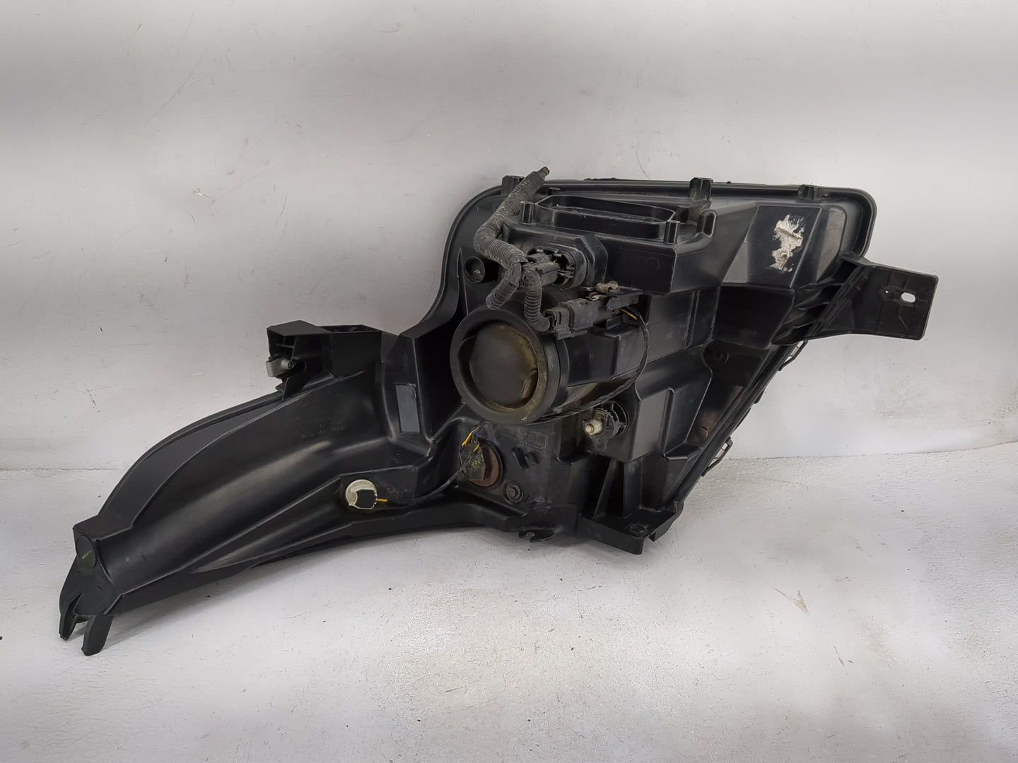 2013-2015 Ford Explorer Passenger Right Oem Head Light Headlight Lamp 5027056 - Oemusedautoparts1.com