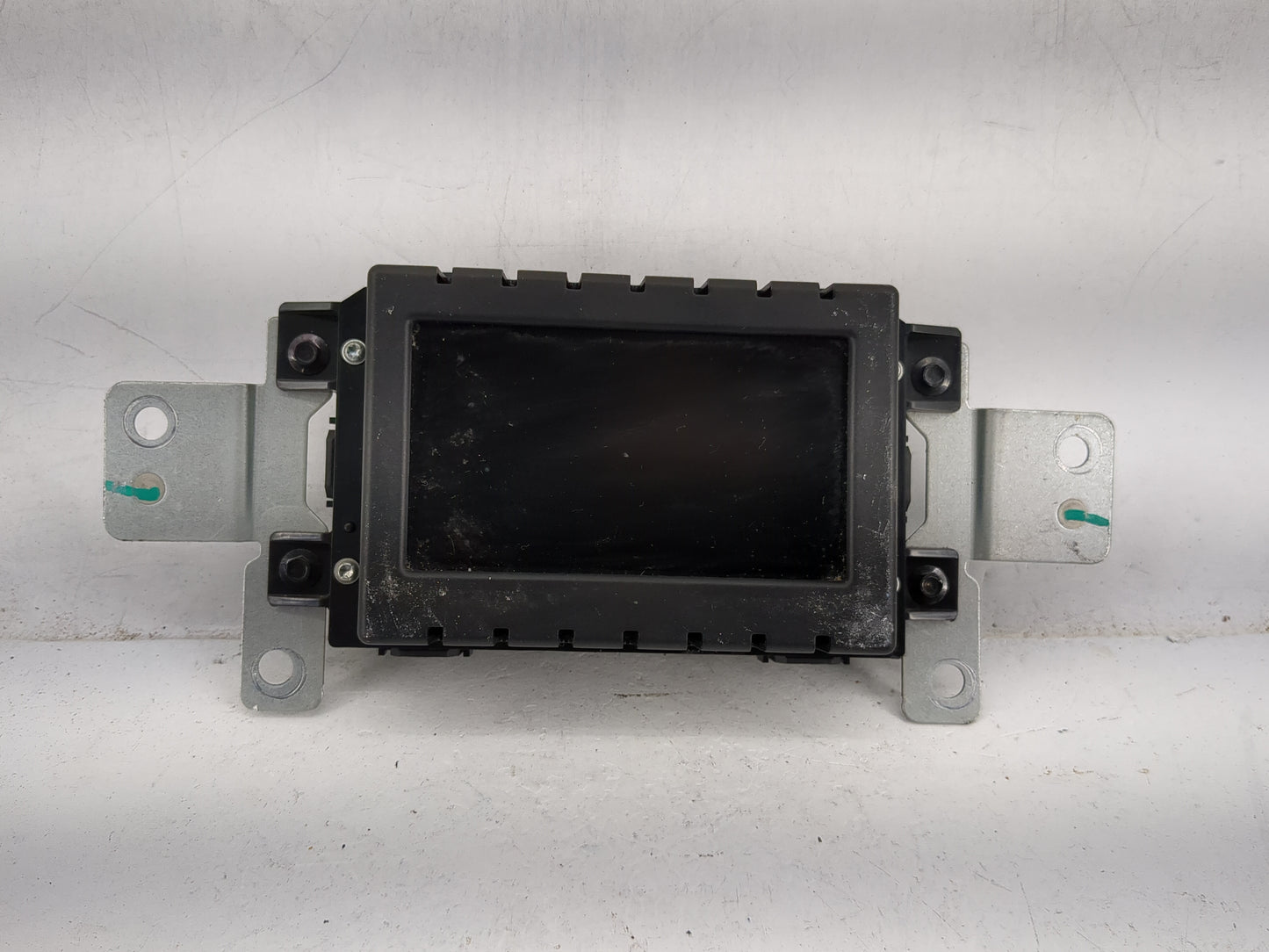 2014-2019 Ford Explorer Information Display Screen 5027163 - Oemusedautoparts1.com