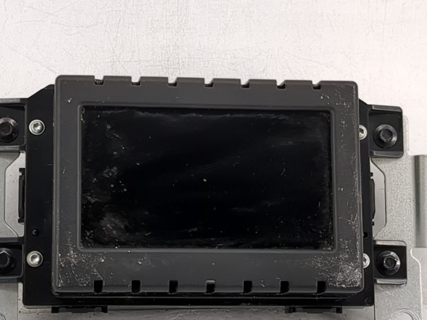 2014-2019 Ford Explorer Information Display Screen 5027163 - Oemusedautoparts1.com