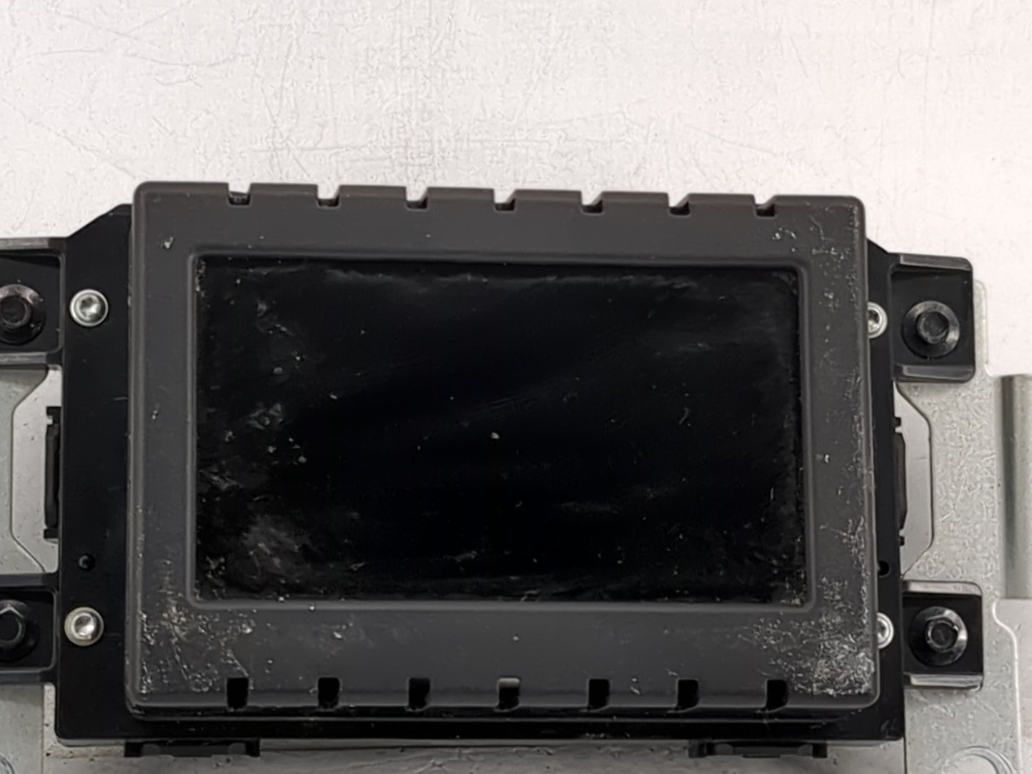2014-2019 Ford Explorer Information Display Screen 5027163 - Oemusedautoparts1.com