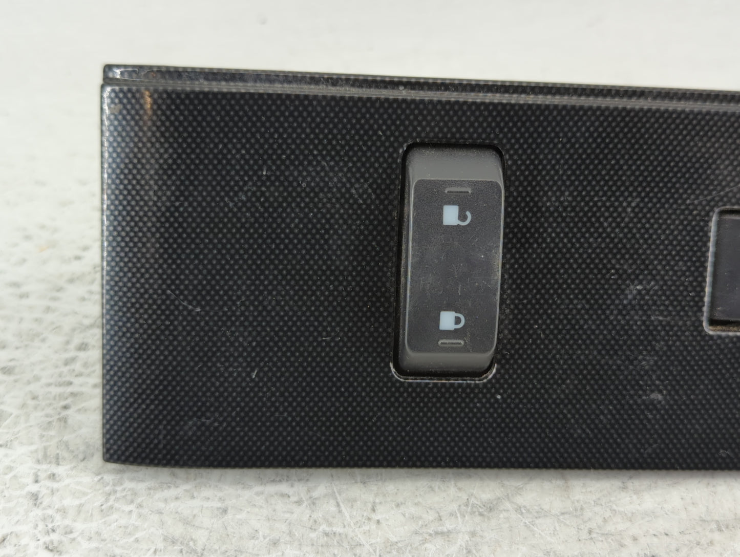 Ford Explorer Passenger Right Power Window Switch 6l2t-14a563-c - Oemusedautoparts1.com