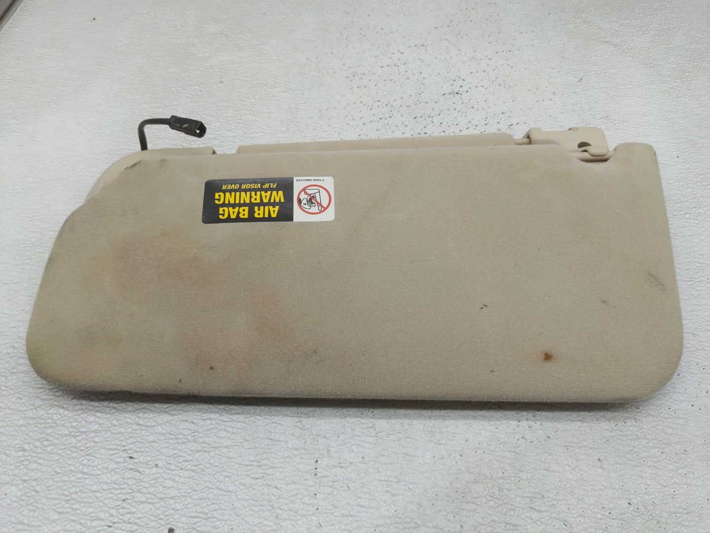 2006-2009 Ford Explorer Sun Visor Shade Replacement Passenger Right Mirror Fits Fits 2006 2007 2008 2009 OEM Used Auto Parts