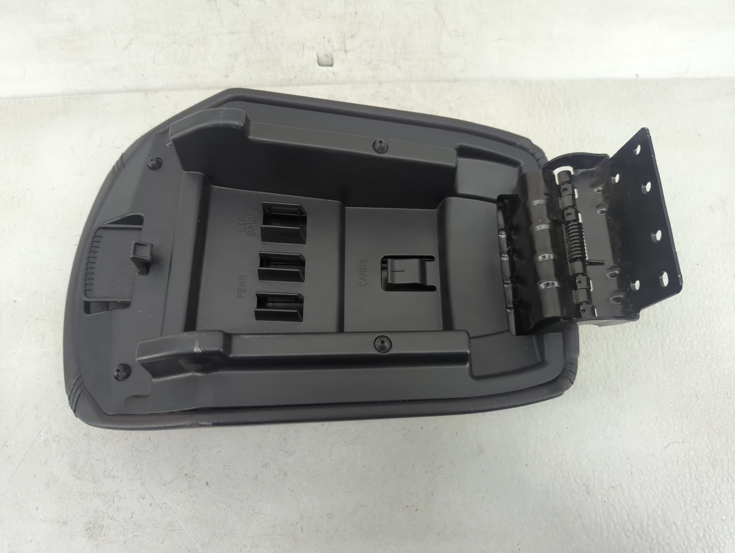 2011-2015 Ford Explorer Center Console Armrest Cover Lid Fits Fits 2011 2012 2013 2014 2015 OEM Used Auto Parts - Oemusedaut