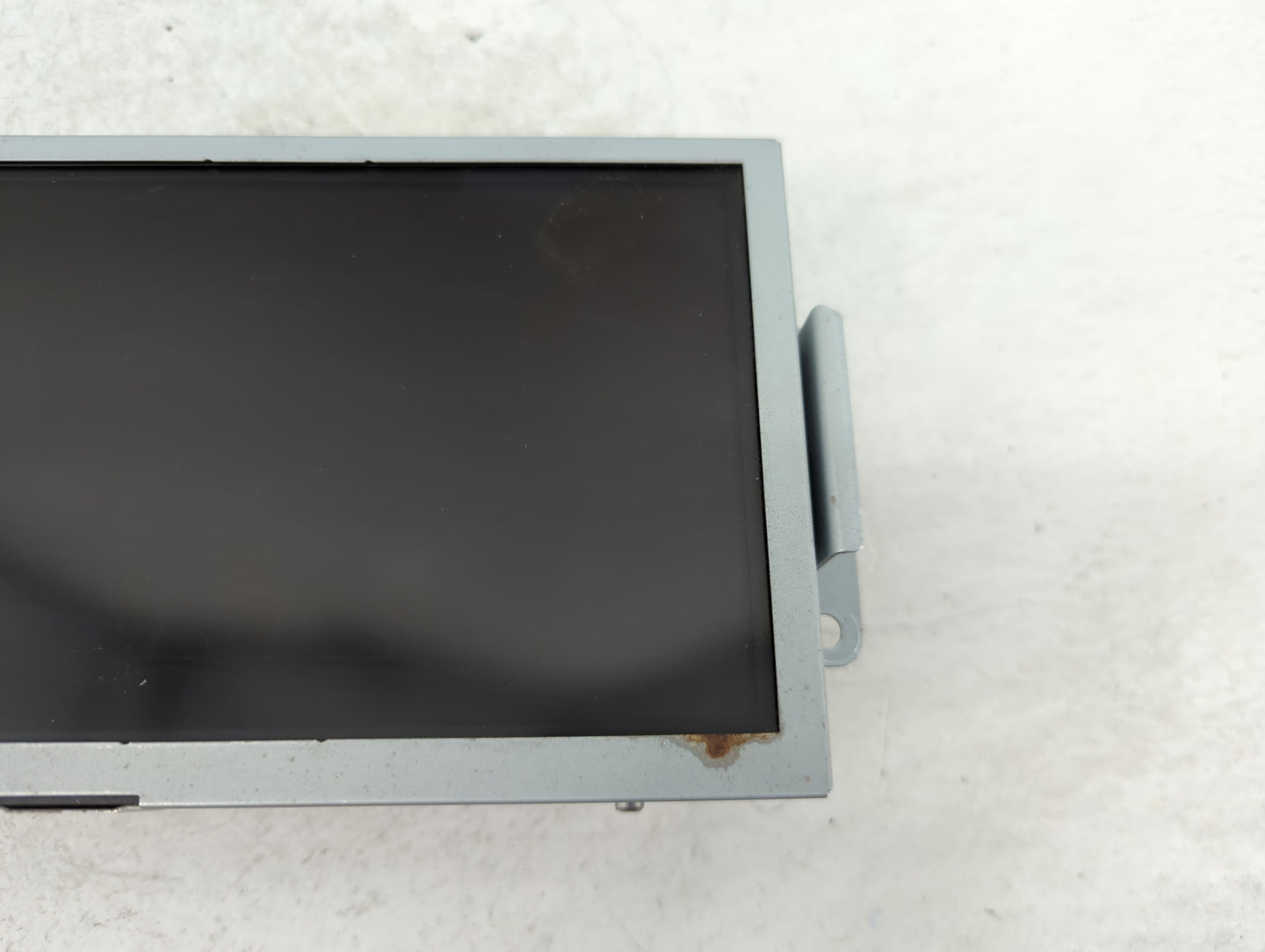 2011-2015 Ford Explorer Information Display Screen - Oemusedautoparts1.com